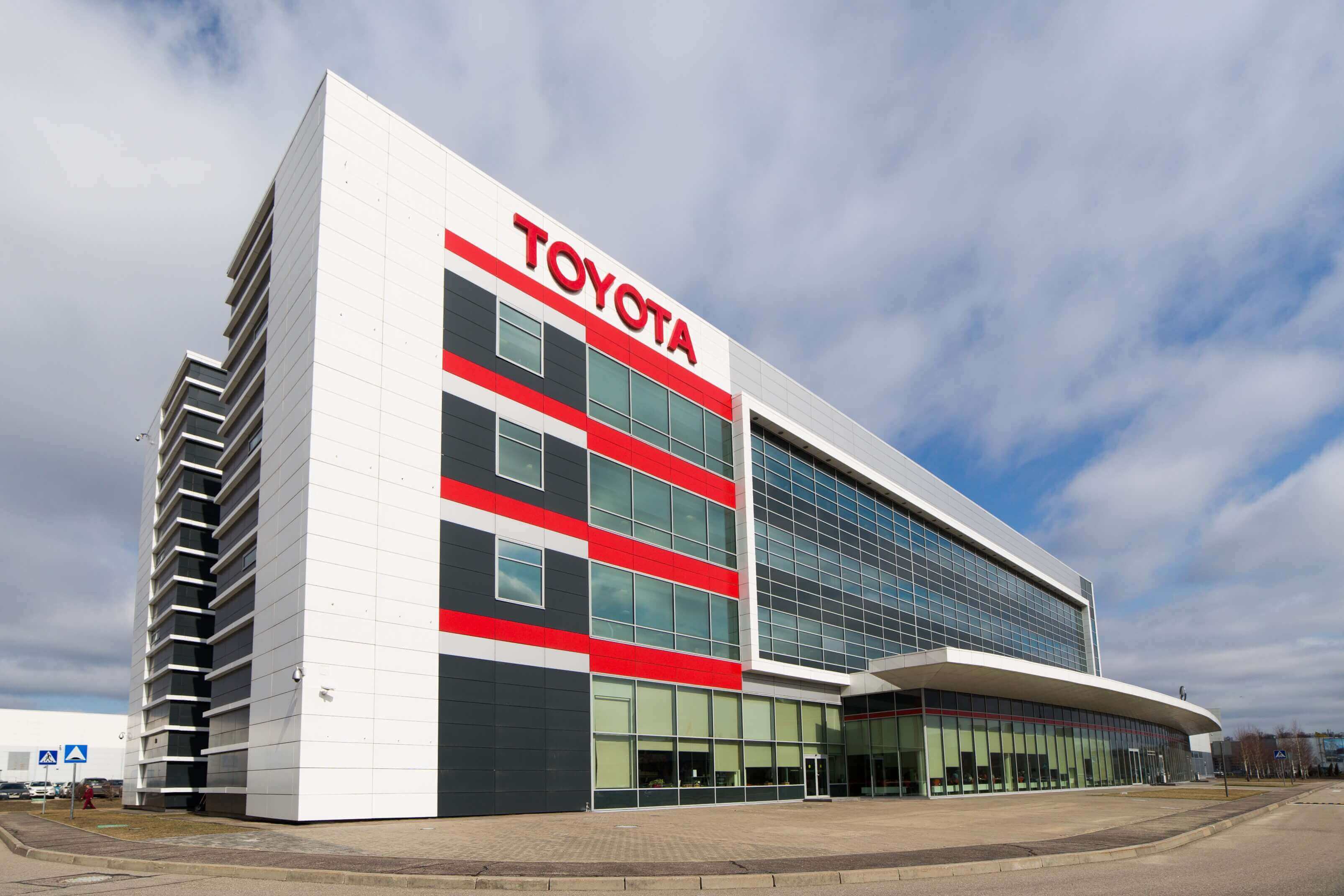 Изображение на странице Последние новости и события в мире Toyota Тойота Центр Нижневартовск